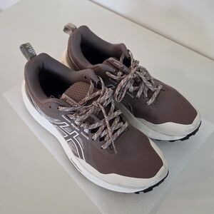 Asics Gel Sonoma 8 Taupe/Grey and Birch Running Shoes (W7.5)